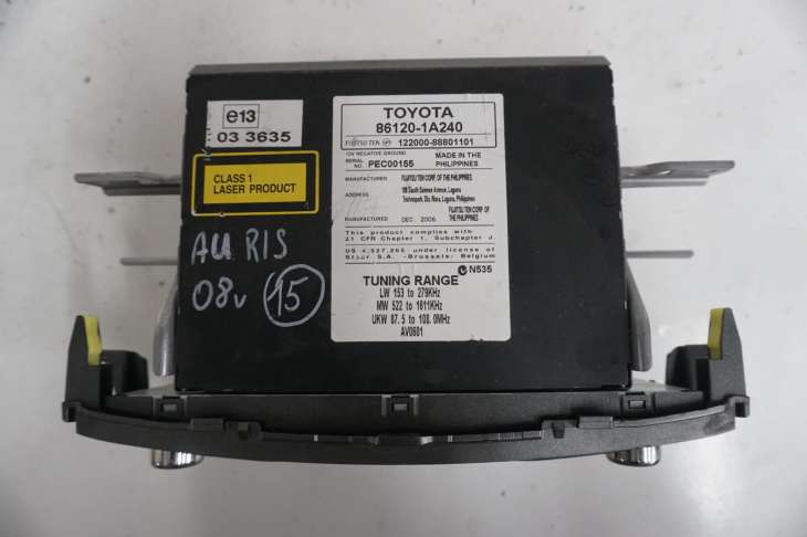 Toyota Auris 2008r Radio Cd Mp3 86120-1a240 - Image 2