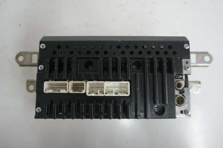 Toyota Auris 2007r Radio Cd 86120-02510 - Image 4