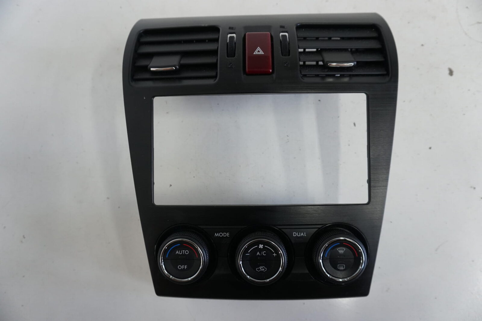 Subaru XV Panel Klimatyzacji Nawiewu 72311fj100