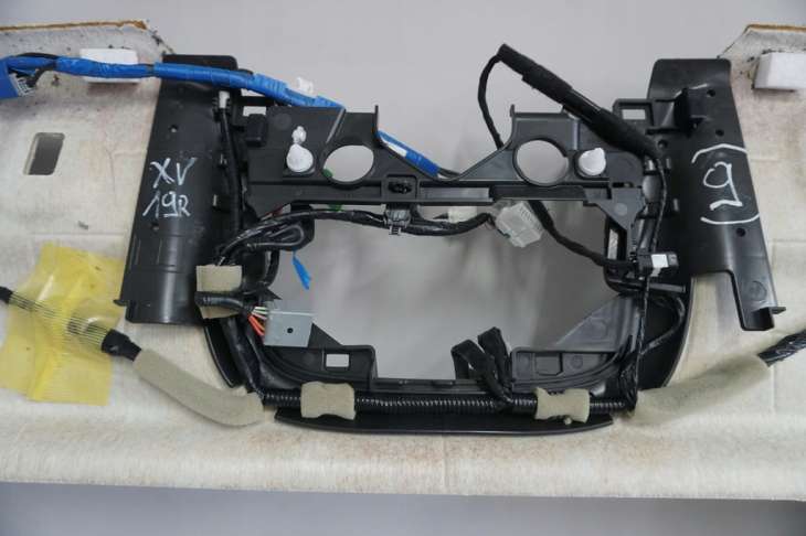 Subaru XV Gt Podsufitka 2019 Rok 94426fl110 - Image 6