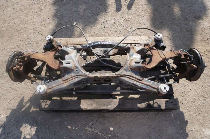 Subaru Forester Sj IV Belka Zawieszenia Tylne Sanki Zwrotnica Wahacz Abs
