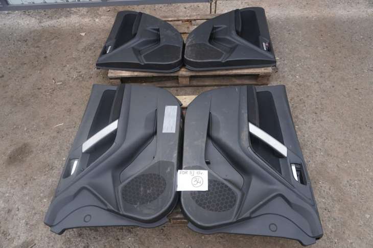 Subaru Forester Sj IV Boczek Drzwi 94213SG000 94213SG010 94223SG000 SG010