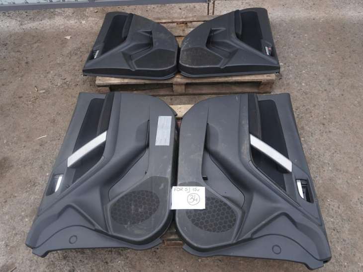 Subaru Forester Sj IV Boczek Drzwi 94213SG000 94213SG010 94223SG000 SG010