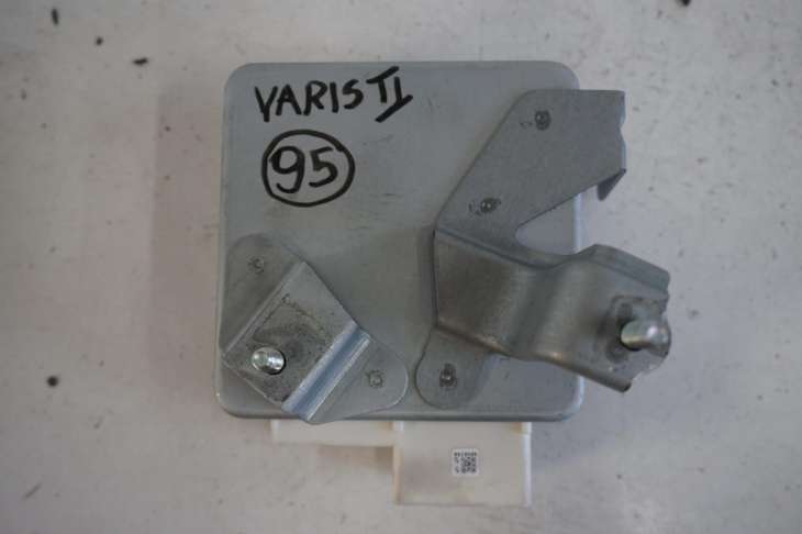 Toyota Yaris II Moduł Wspomagania 89650-0d120