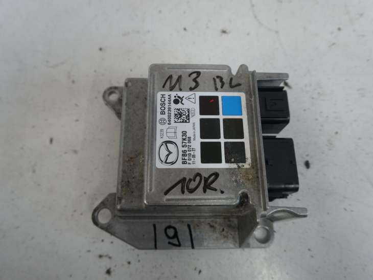 Mazda 3 Bl Sterownik Moduł Poduszek Bfb657k30