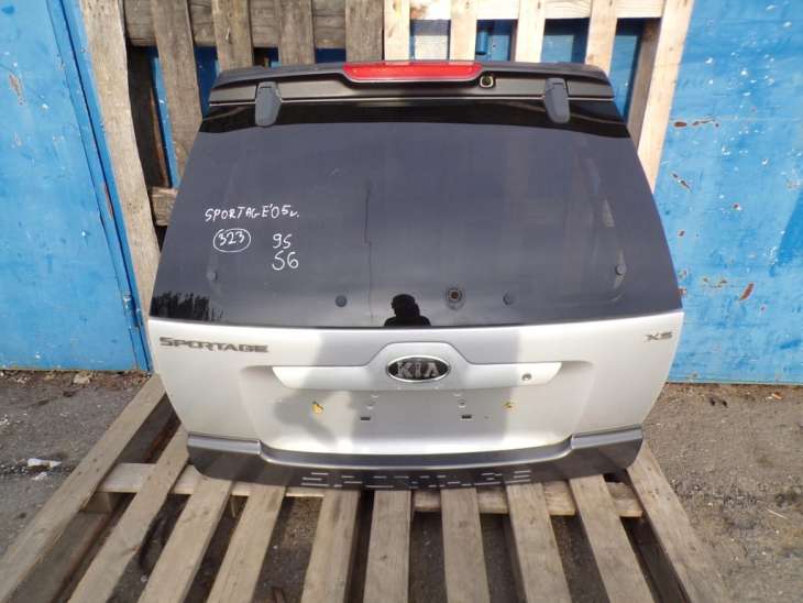 Kia Sportage II Klapa Bagażnika S6 Szyba Listwa