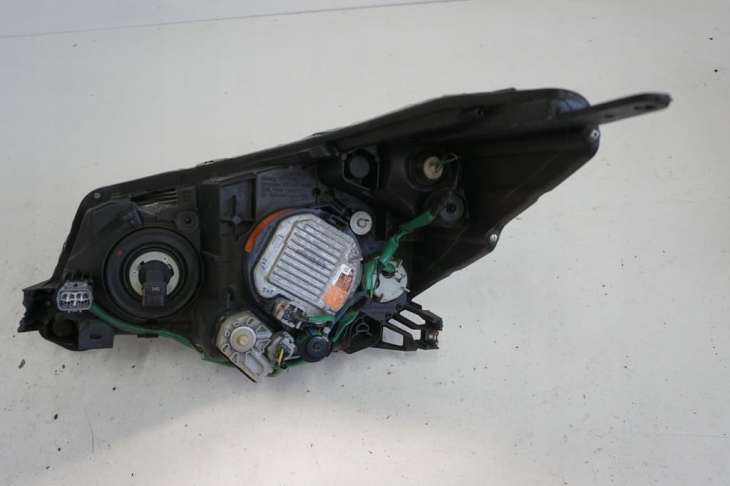 Subaru Forester Sj Lampa Prawa Przednia Xenon Uk Przetwornica Led - Image 6