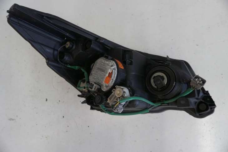 Subaru Forester Sj Lampa Lewa Przednia Xenon Uk Przetwornica Led - Image 6