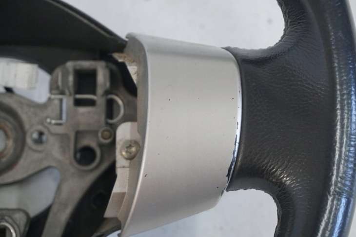 Toyota Yaris II Kierownica Skóra - Image 3