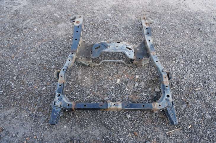 SUBARU LEGACY V OUTBACK IV 2009-2014R BELKA ZAWIESZENIA PRZEDNIEGO SANKI 50527AJ032 - Image 3