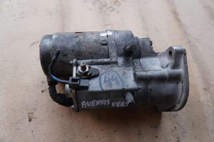 Toyota Corolla Verso Rozrusznik 2.0diesel D4d