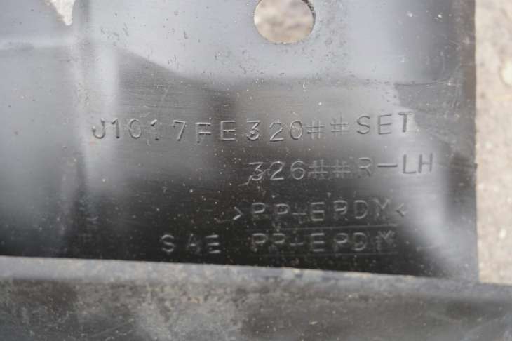 Subaru Impreza Gd Gg Chlapacze J1017fe320 - Image 3
