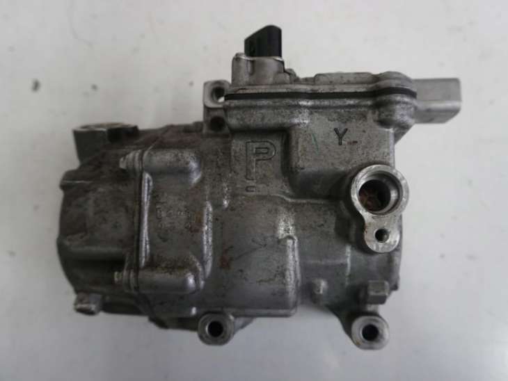 Toyota Auris 2 II 1.8 Hybrid Lexus Ct200 Kompresor Klimatyzacji 042200-0420