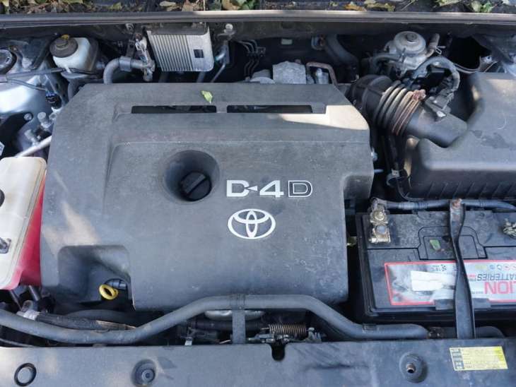 Toyota Avensis T27 Rav-4 III Silnik 2.2diesel D4d 2ad-R0c 2adftv