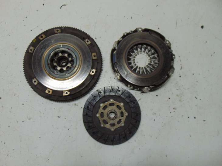 SUBARU LEGACY IV 2007R 2.0B SPRZEGLO KOLO ZAMACHOWE TARCZA - Image 2