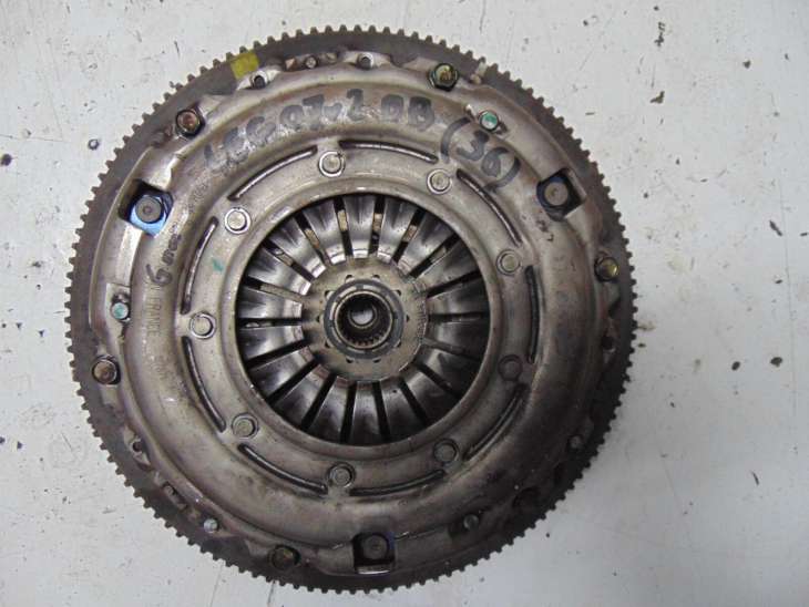 SUBARU LEGACY IV 2007R 2.0B SPRZEGLO KOLO ZAMACHOWE TARCZA
