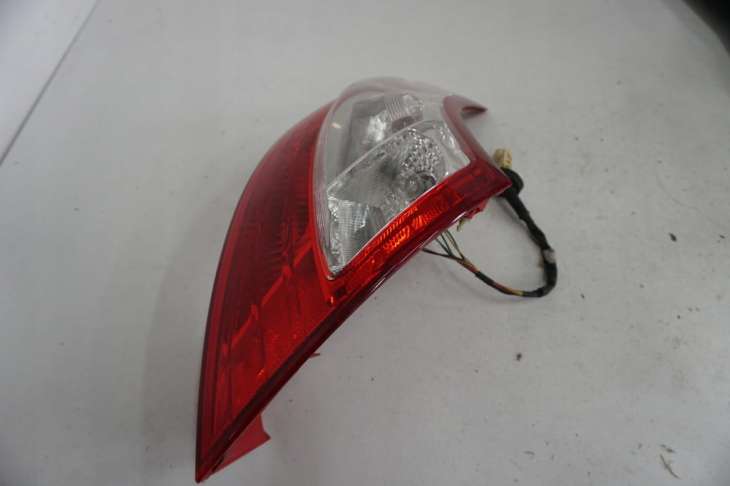 Suzuki Swift Mk7 IV 2013r Lampa Prawa Tylna 35650-68l00 - Image 7