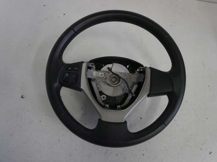 Suzuki Swift Mk7 IV Kierownica Multifunkcyjna Gs120-04450 Nr.16