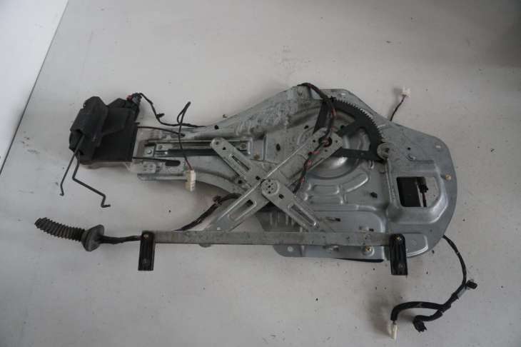 Hyundai Tucson Mechanizm Szyby 82470-2e010 - Image 4