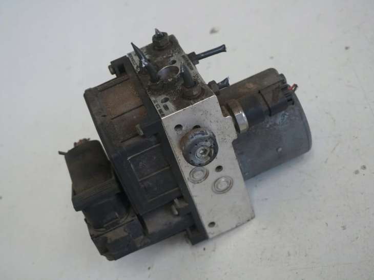 Subaru Legacy IV Outback Sterownik Abs Pompa 27536ag030