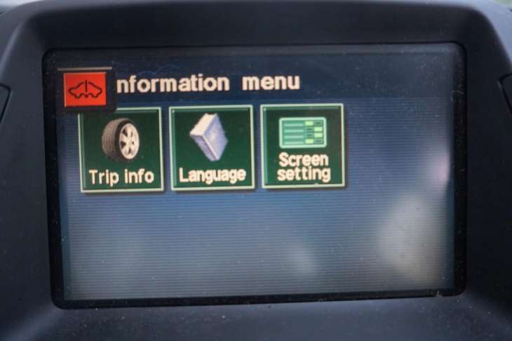 Toyota Prius II Wyświetlacz Nawigacja Gps 86110-47081 - Image 4