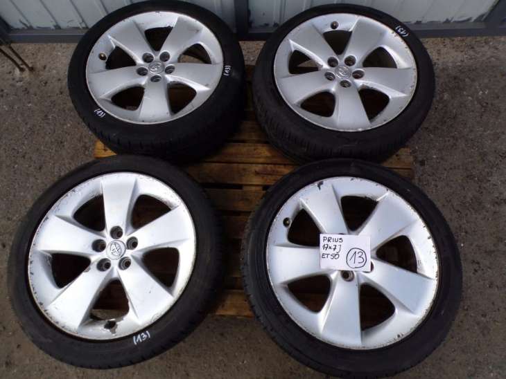 Toyota Prius III Felgi 17 5x100 Et50