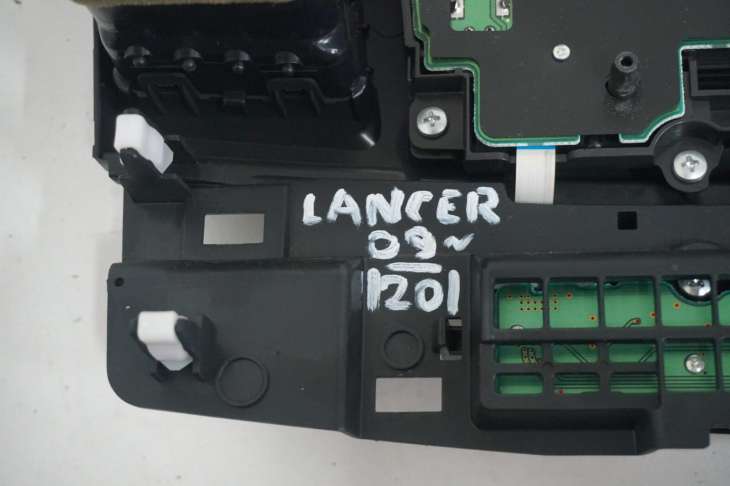 Mitsubishi Lancer Radioodtwarzacz Cd/Mp3 8002a378xa - Image 4