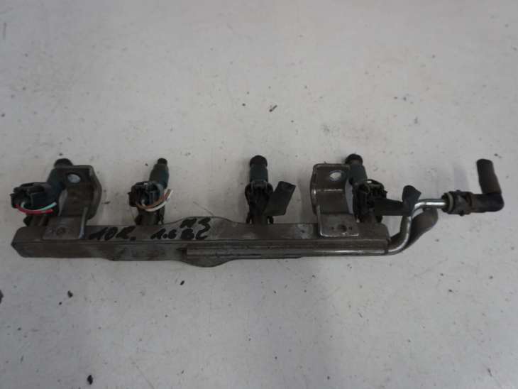 Mazda 3 Bl Wtryskiwacze Denso 9f521 Listwa Wtryskowa