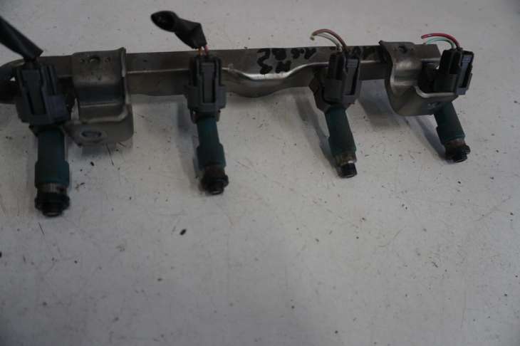 Mazda 3 Bl Wtryskiwacze Denso 9f521 Listwa Wtryskowa - Image 2