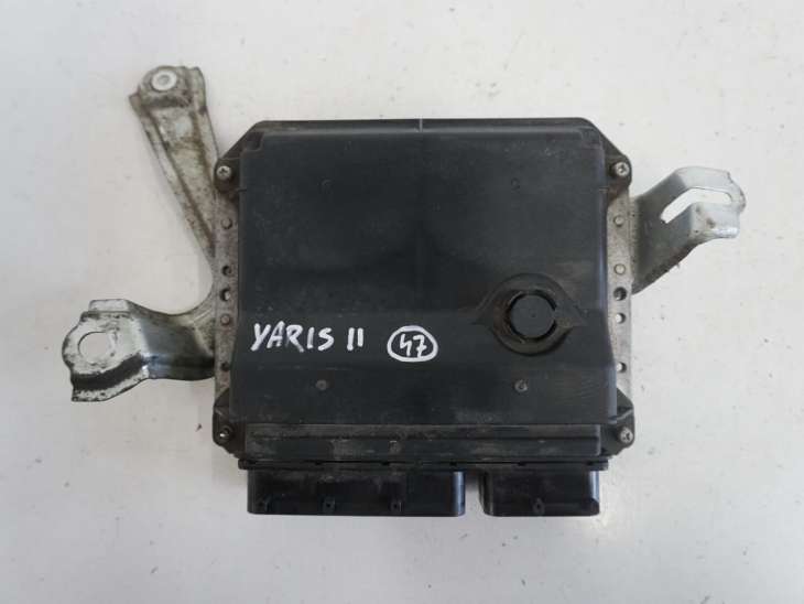 Toyota Yaris II 1.3 Sterownik Silnika 89661-0d310 Nr.47