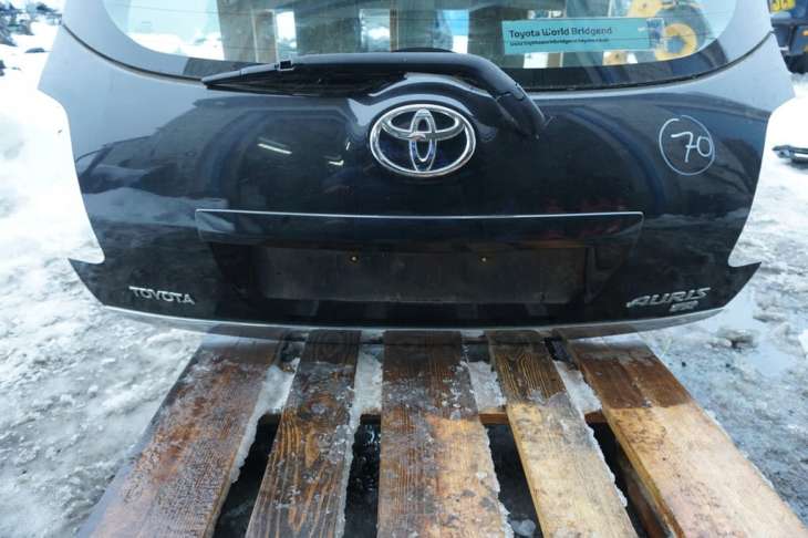 Toyota Auris I E15 Klapa Bagażnika 209 Szyba - Image 3