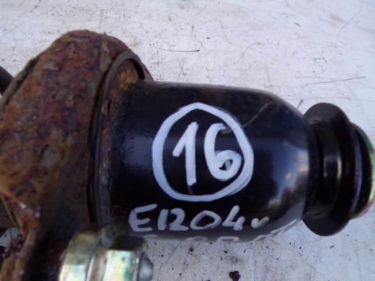 Toyota Corolla E12 Amortyzator Prawy Tylny Nr.16 - Image 3