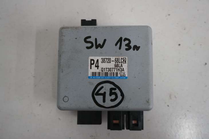 Suzuki Swift Mk7 Moduł 38720-68lc2
