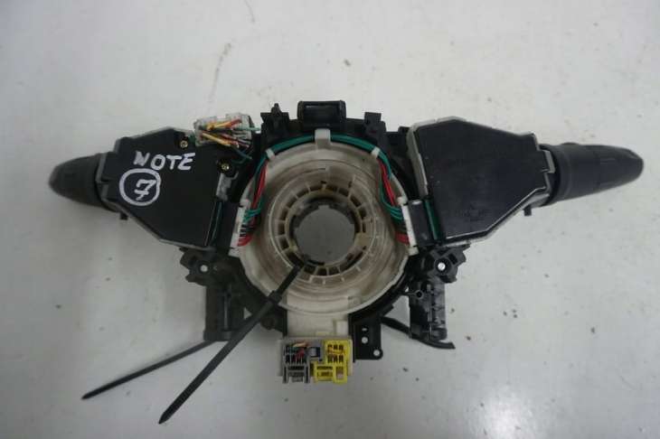 Nissan Note E11 Przełączniki Taśma Kierownicy 255609u02b - Image 6