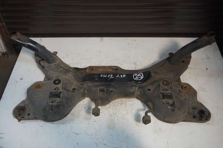 Suzuki Swift Mk7 IV Sanki Belka Zawieszenia Przedniego