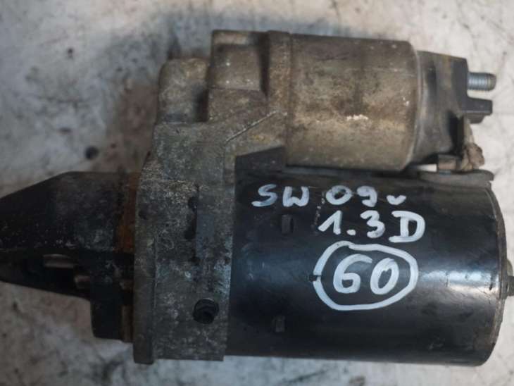 Suzuki Swift Mk6 Rozrusznik F002g20485 31100m86j01