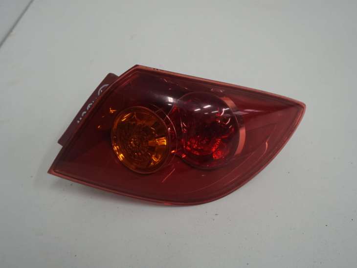 Mazda 3 Bk Lampa Prawa Tylna Hatchback