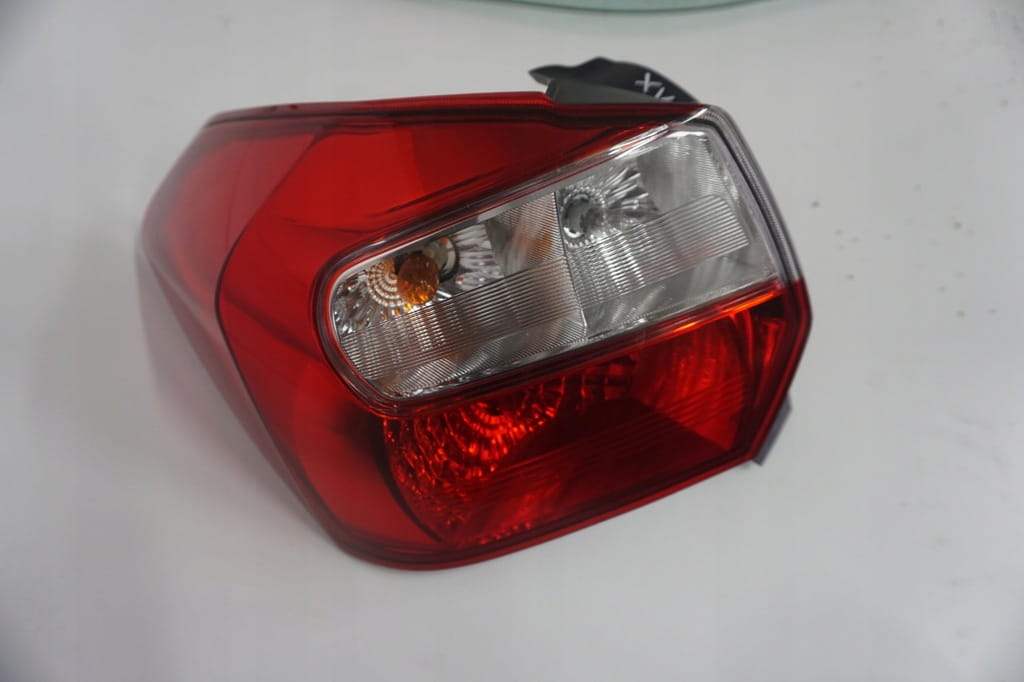 Subaru XV Gp Lampa Lewa Tylna