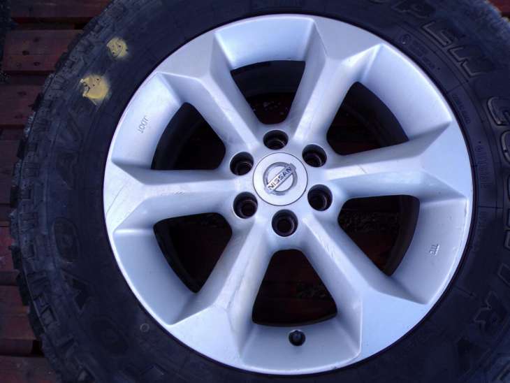 Nissan Navara Pathfinder Felga 7x17 Et60 6x114,3 Nr: 95