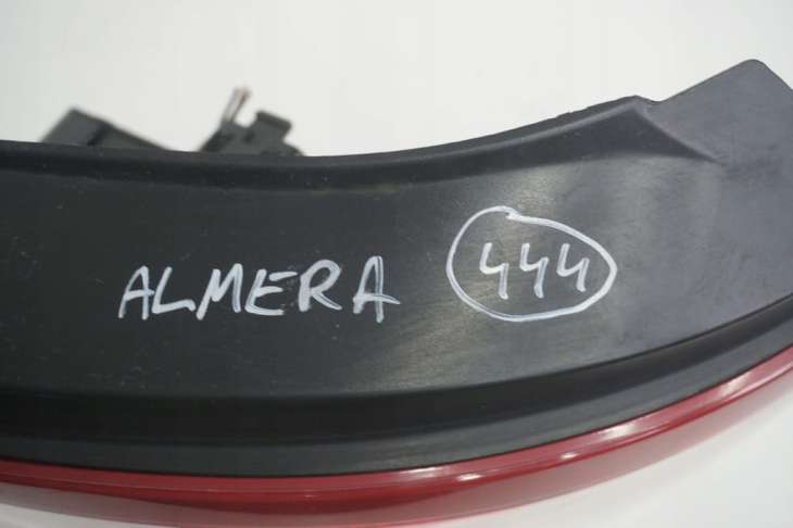 Nissan Almera N16 Lampa Prawa Tylna - Image 5