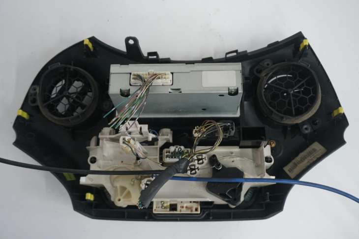Toyota Yaris I Lift Wyswietlacz Panel Radia Nawigacja 86110-0d030 - Image 4