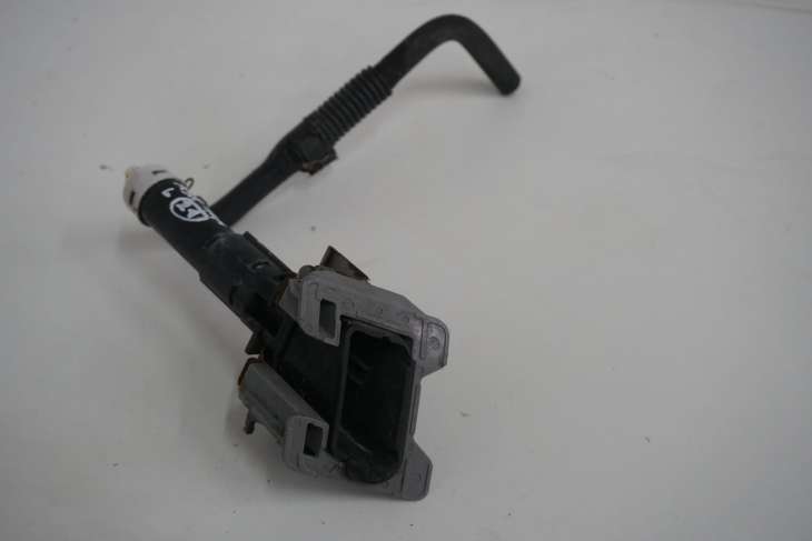 Mitsubishi Asx Spryskiwacz Lampy Prawy X42 Koito 37056 - Image 2