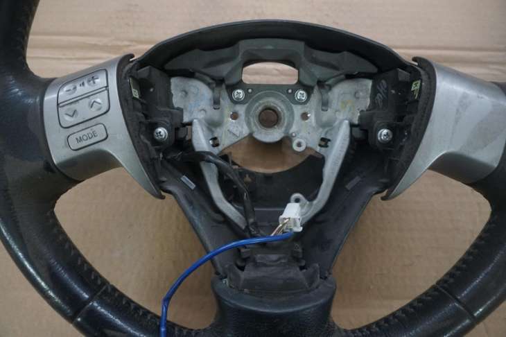 Toyota Auris I Kierownica 45103-12580 - Image 2