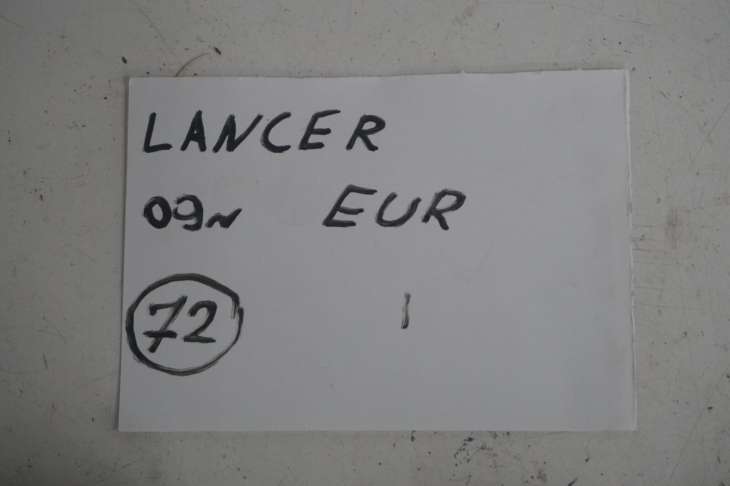 Mitsubishi Lancer VIII Pasy Komplet Tył 7r7940 - Image 2