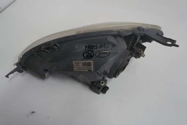 Toyota Yaris I Lift Lampa Prawa Przednia Europa 811300d080 - Image 4