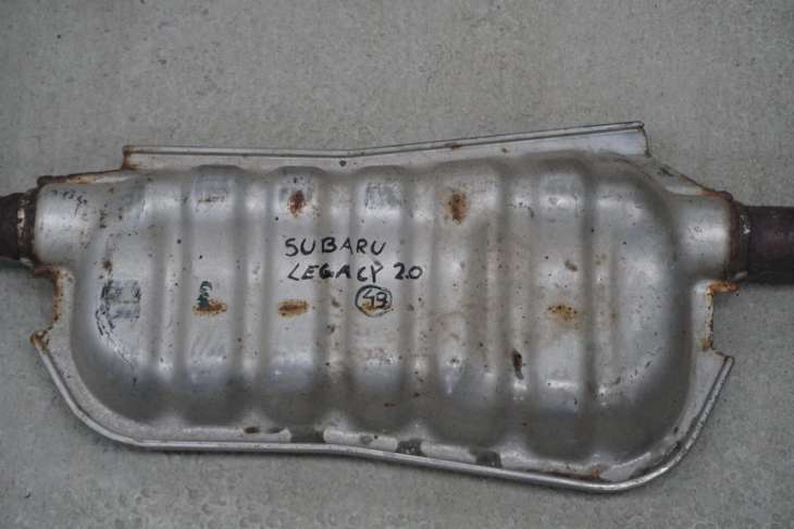 Subaru Legacy IV Tłumik Środkowy 2.0 Benzyna Pmag2 - Image 2