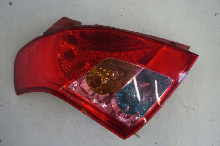 Suzuki Swift Mk6 III Lift Lampa Lewa Tylna Oem