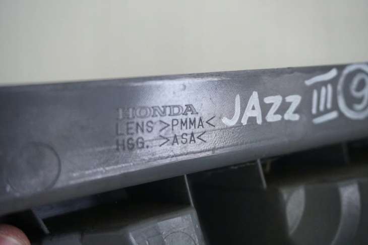 Honda Jazz Fit III Lampy Tylne Stanley 07030 - Image 3