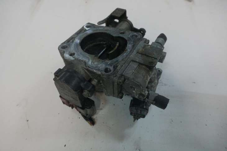 Nissan Almera N16 Przepustnica A22-669b00 - Image 3