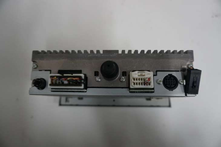Mitsubishi Colt Radio Cd Mr587702hd Dy-2e56gy-Th - Image 4
